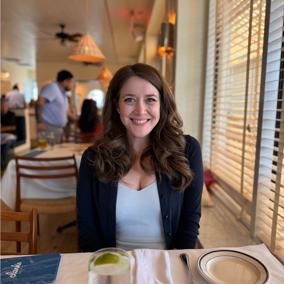 Meet your Posher, Christine - Picture 6 of 10